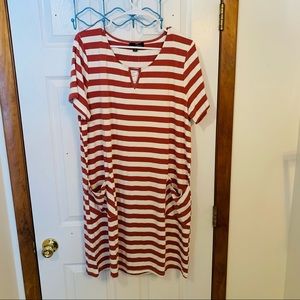 Suzanne Betro NWT 1X short sleeve dress